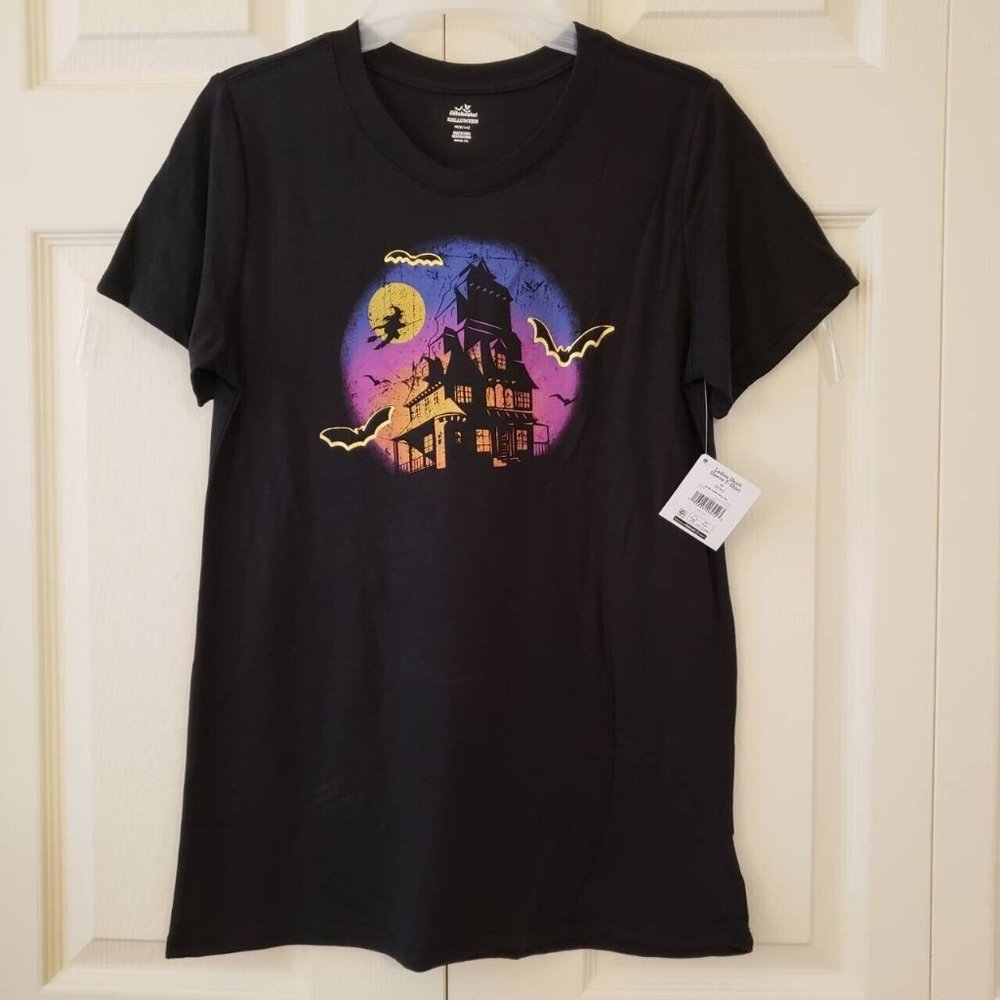 Celebrate Halloween Women's Black Tee Size Medium Retro Haunted House Gold Foil